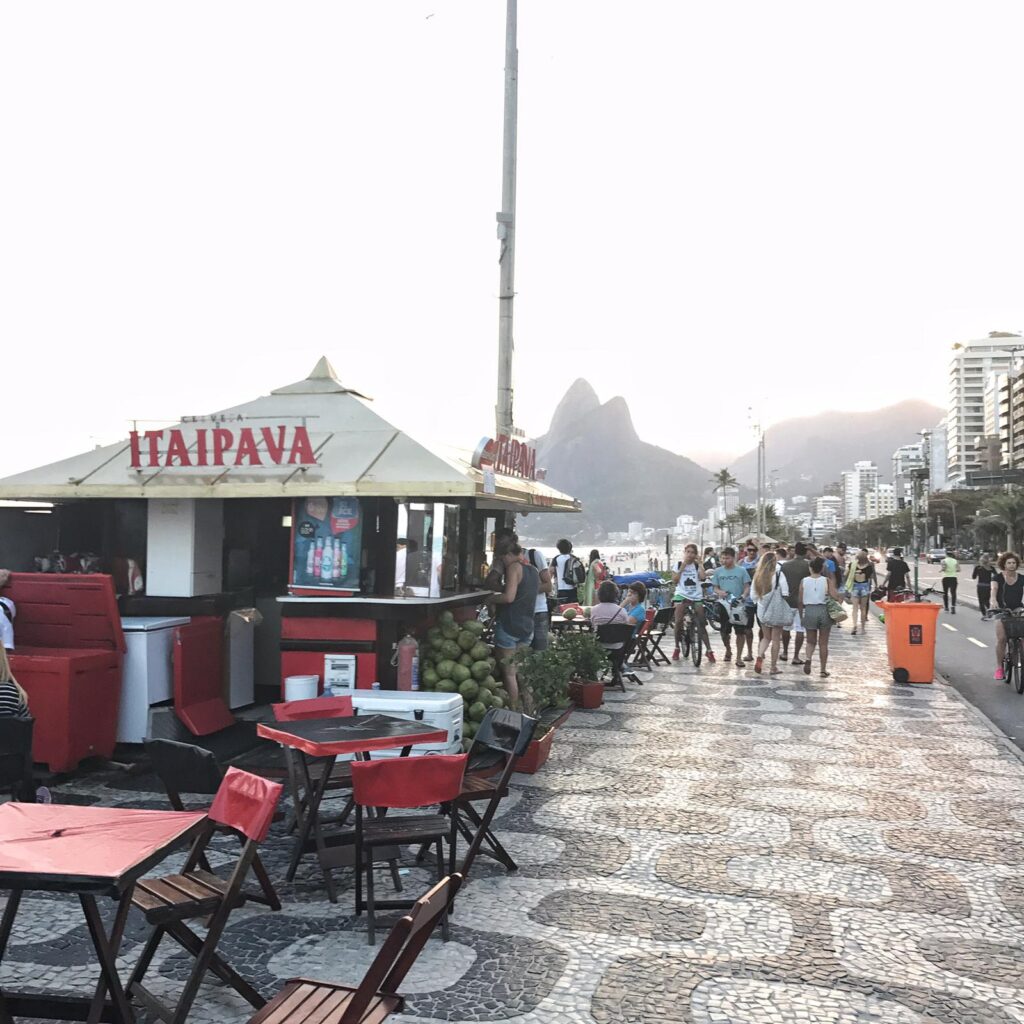 Sightseeing in Rio de Janeiro: View of Ipanema Beach boardwalk pattern