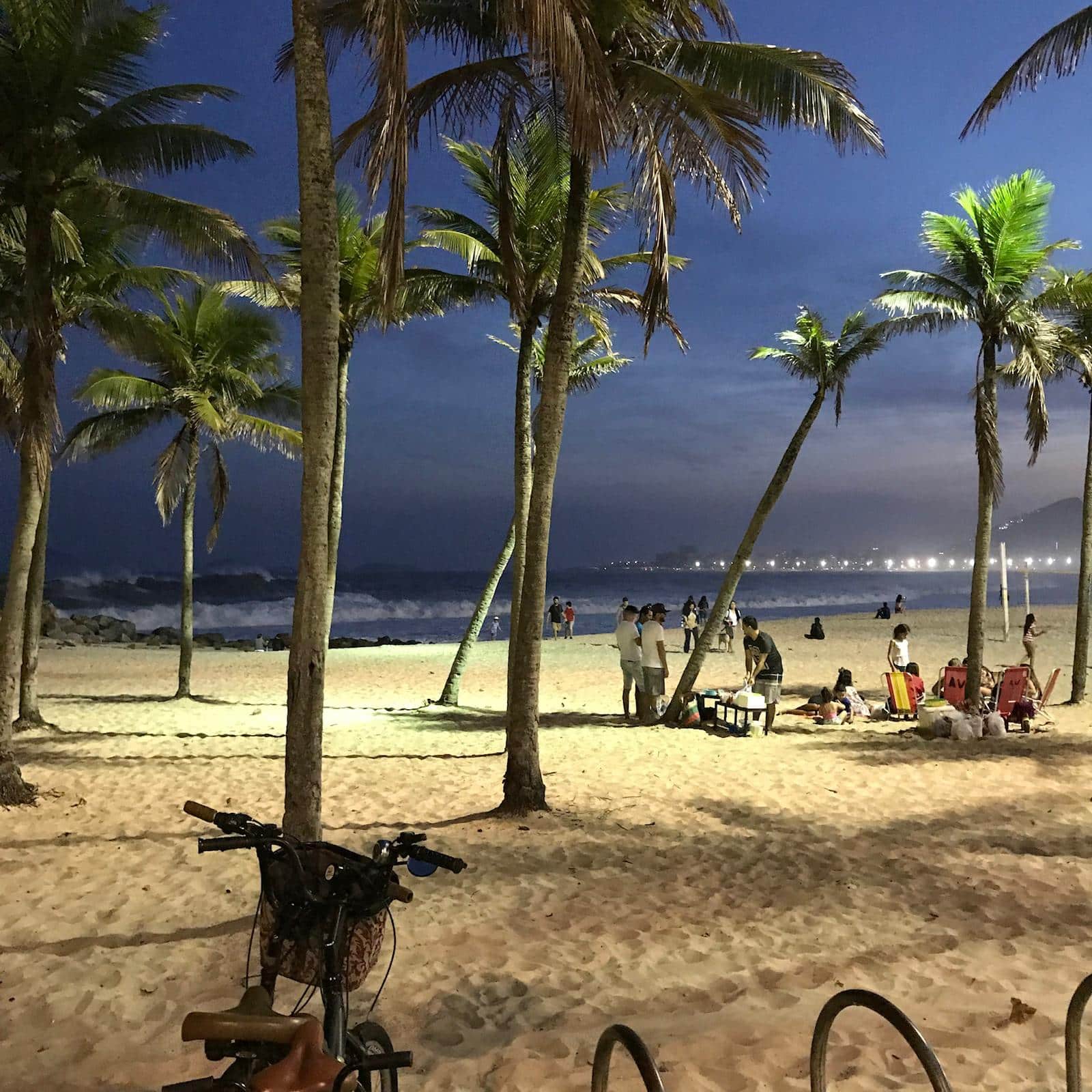 Night views while we were traveling in Ipanema.